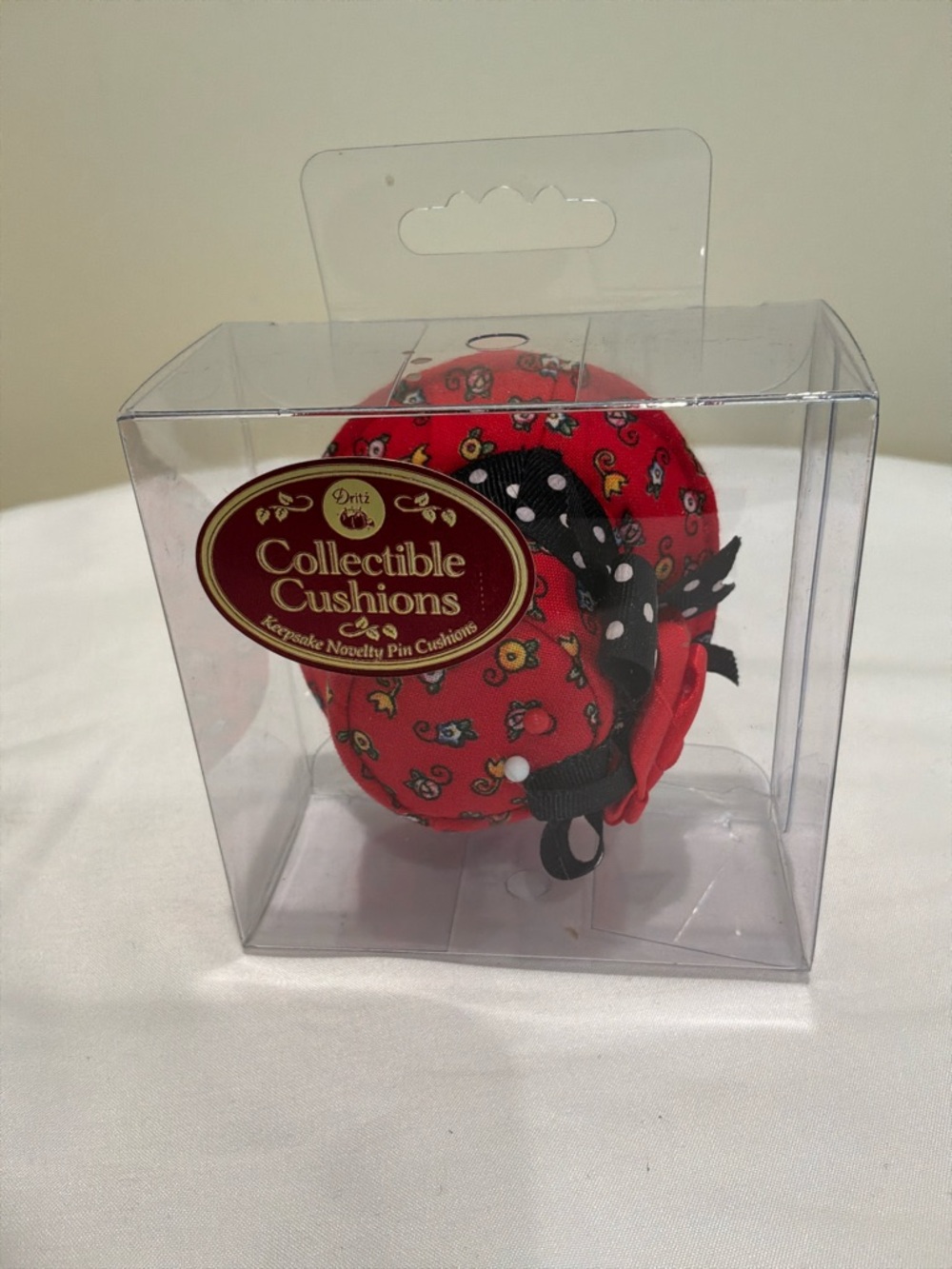 Red Floral Mini Hat Pin Cushion with Polka Dot Ribbon Dritz - Picture 2 of 4